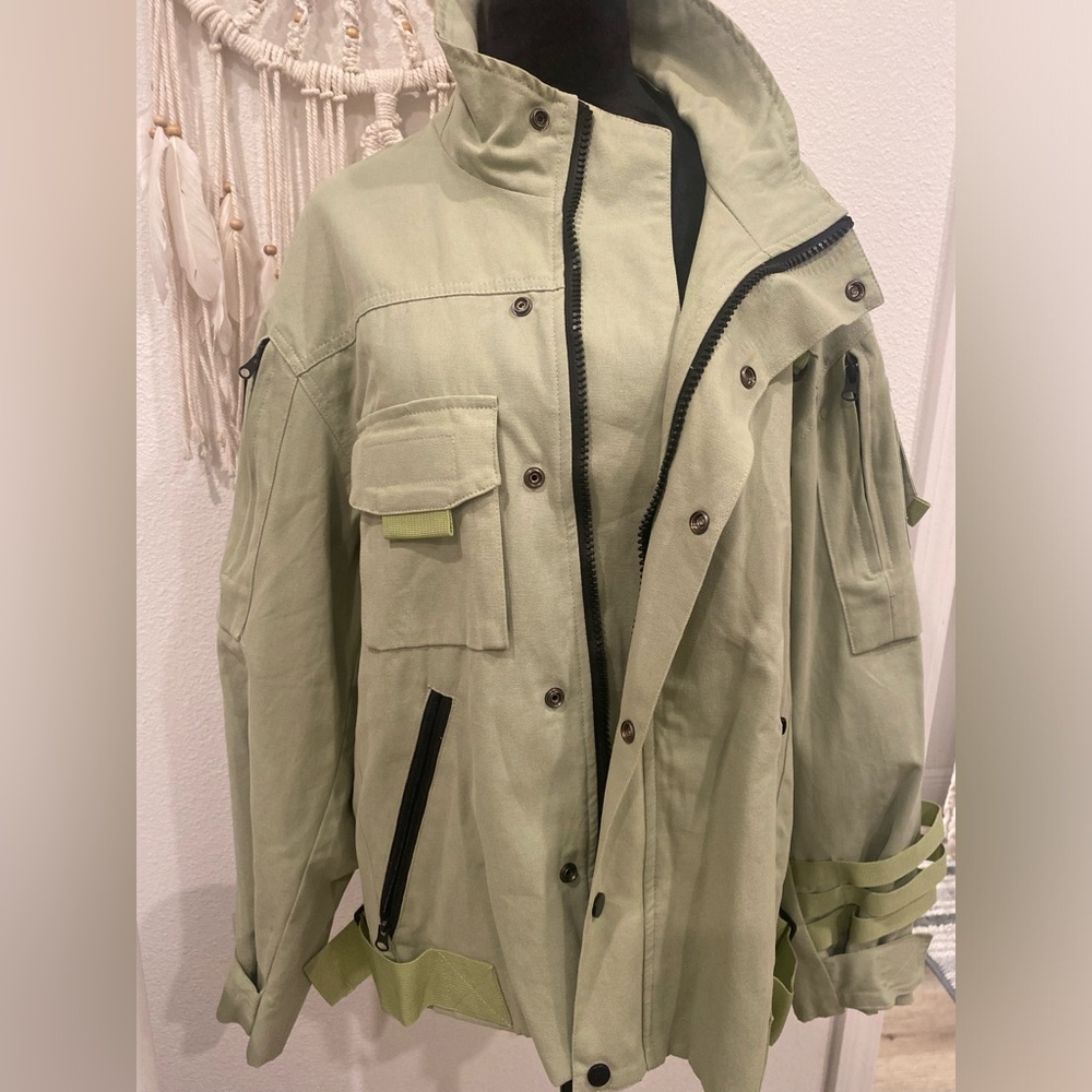 UNM Utility Jacket new without tags XL